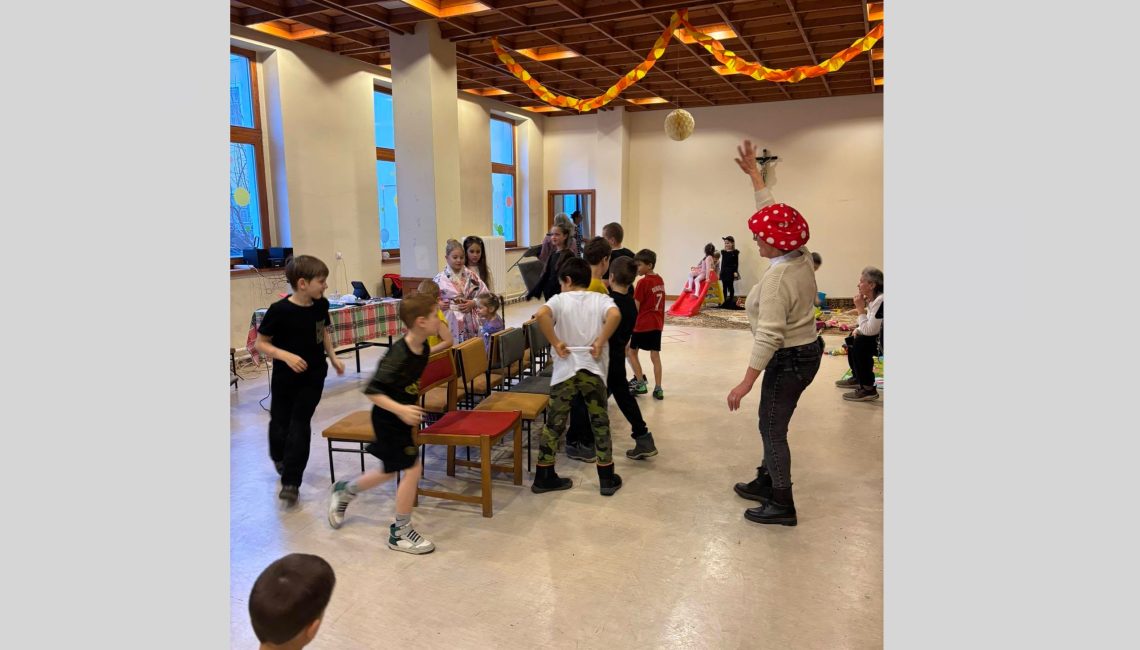 háttér szent antal 4