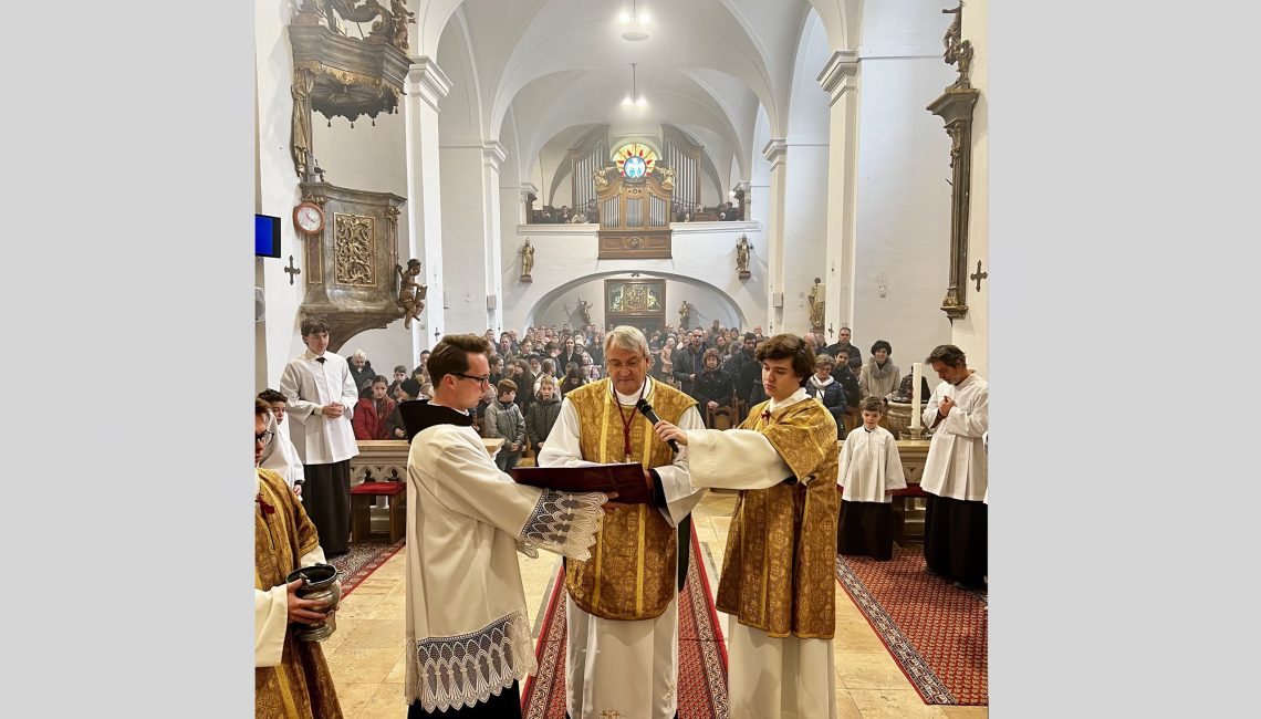 háttér szent antal 4