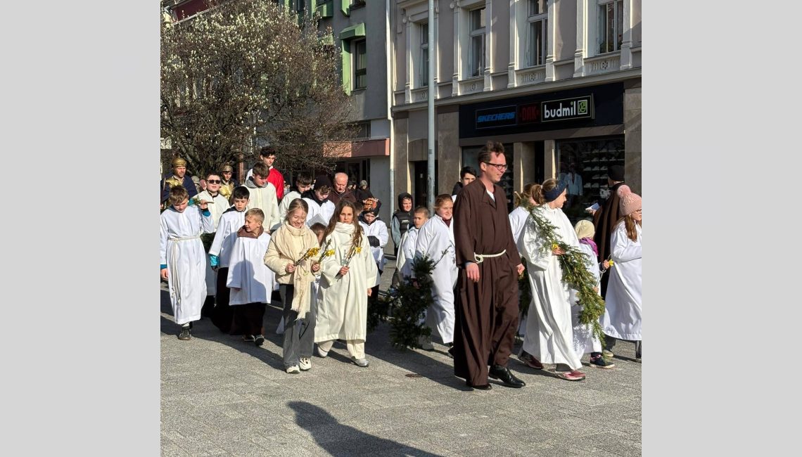 háttér szent antal 4