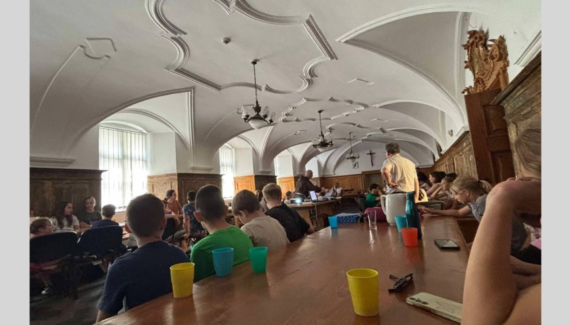 háttér szent antal 4 széles