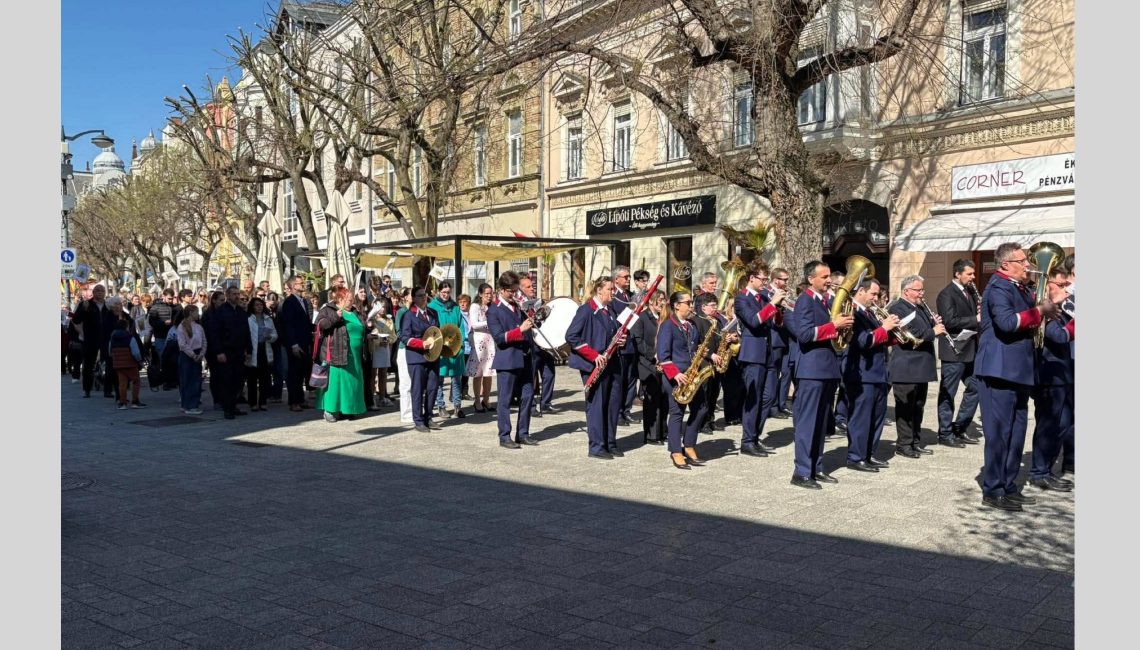 háttér szent antal 4 széles