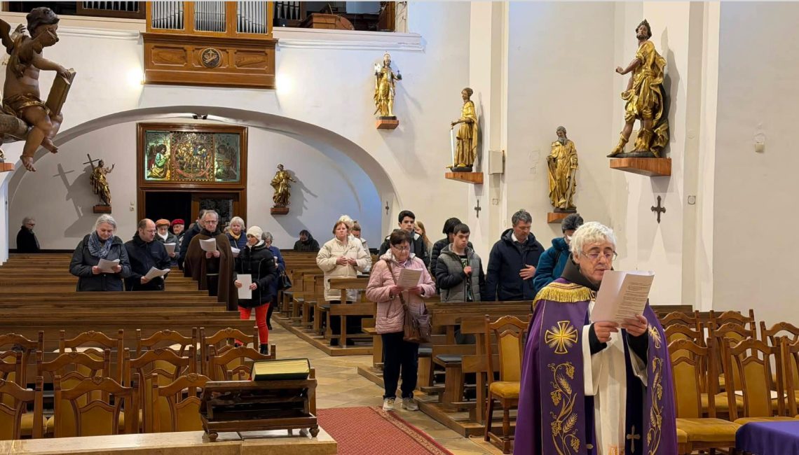 háttér szent antal 4 széles